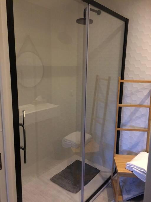 Lovely Refurbished Apartment Nizza Exterior foto