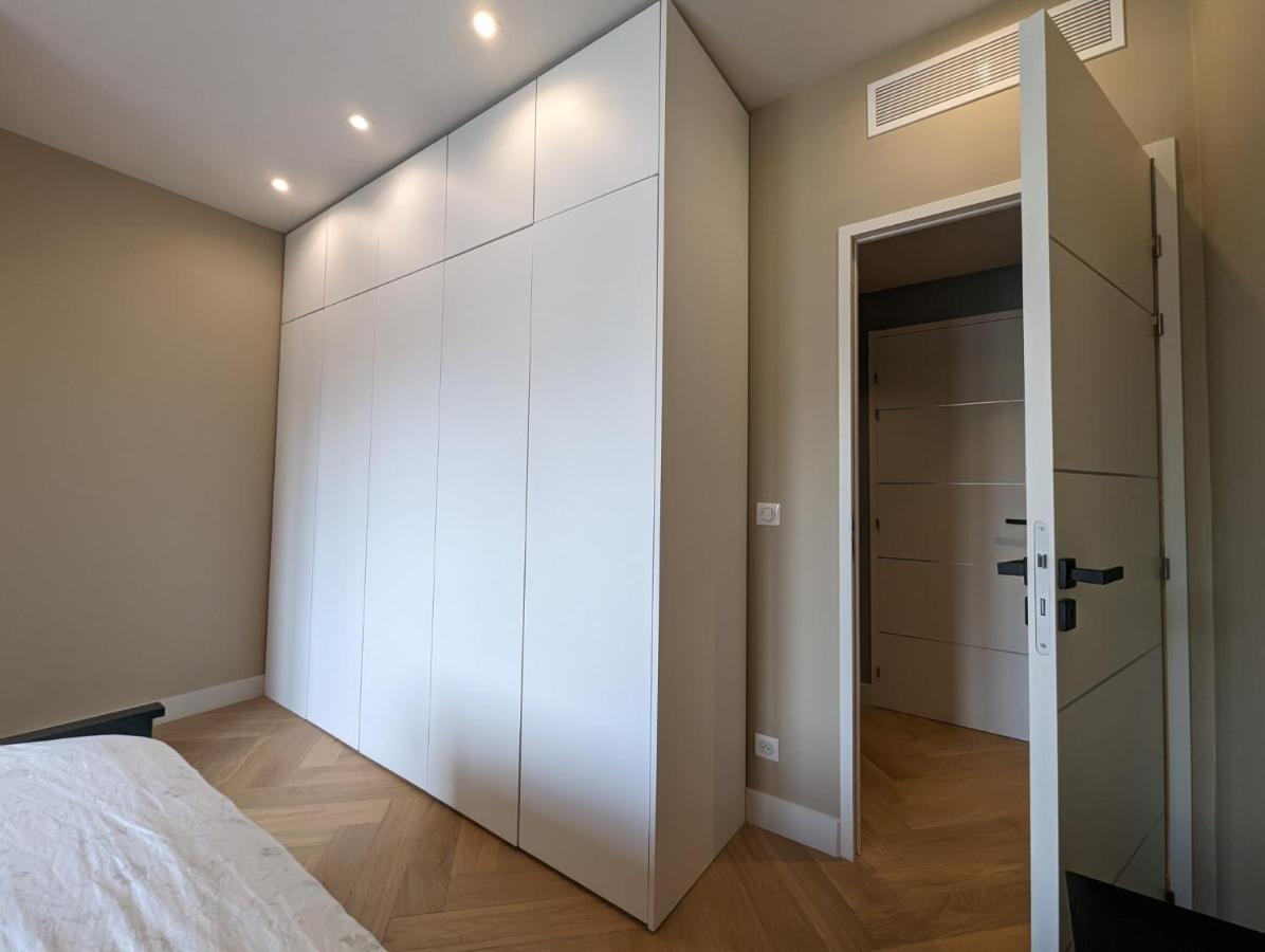 Lovely Refurbished Apartment Nizza Exterior foto